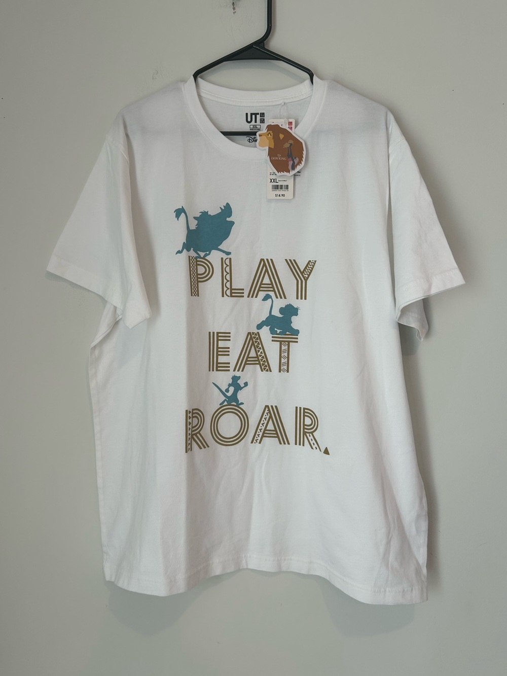 NWT Disney Uniqlo Play Eat Roar The Lion King XXL White T-shirt